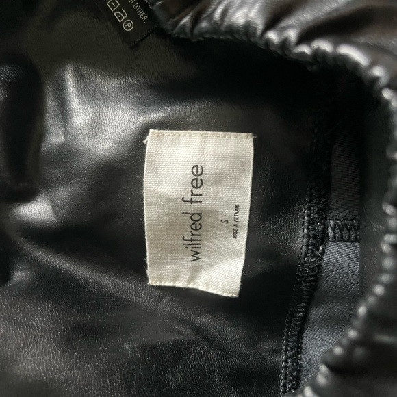 Wilfred Free Faux Leather Leggings - - Picture 5 of 5